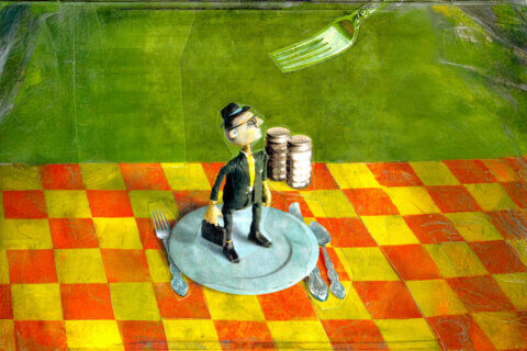 El lider come de ultimo